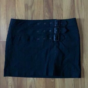 Like new pinstripe buckle skirt